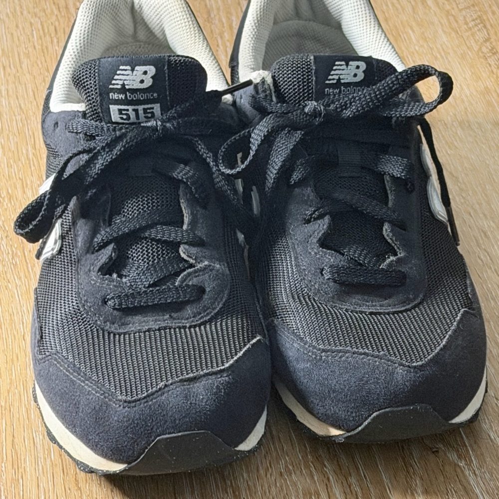 New Balance Black and White 515 Sneakers